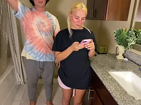 girlfriendmissy online show from April 8, 2026, 11:17 pm