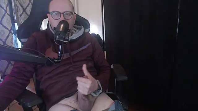 chicostick413 online show from March 30, 2026, 12:28 pm