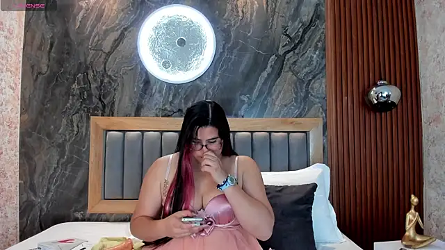 BellaPeers  online show from October 7, 2025, 11:44 am