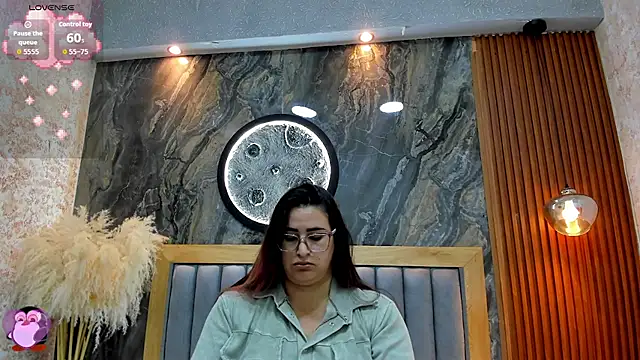 BellaPeers  online show from April 13, 2026, 11:25 am