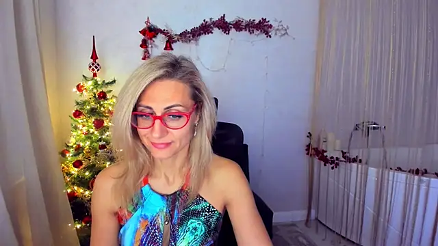 MuseOfStage online show from December 21, 2025, 11:45 am