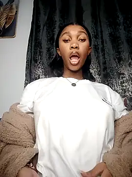 Shria107 online show from November 20, 2025, 10:20 pm