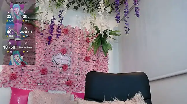 BLONDE SEXYHOT online show from March 4, 2025, 5:11 am