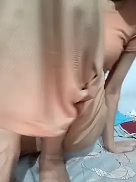 Snapshot of catreena chatting on September 15, 2025, 7:36 pm catreena online show from September 15, 2025, 7:36 pm