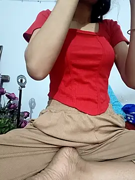 Snapshot of catreena chatting on October 2, 2025, 7:50 pm catreena online show from October 2, 2025, 7:50 pm