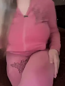 hayattt567 online show from March 30, 2026, 7:21 am