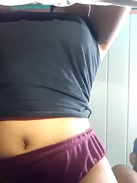 hotbaby 5 online show from April 12, 2026, 5:00 am