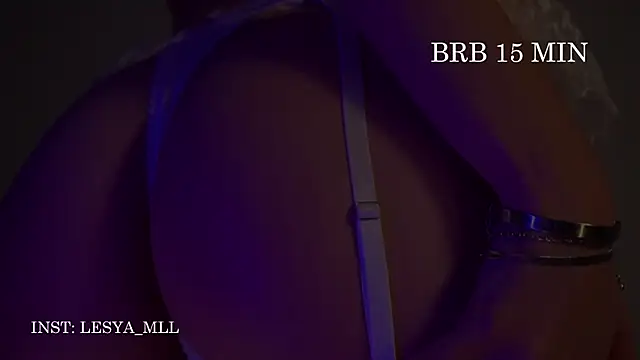 wowmolly online show from March 22, 2025, 9:13 am