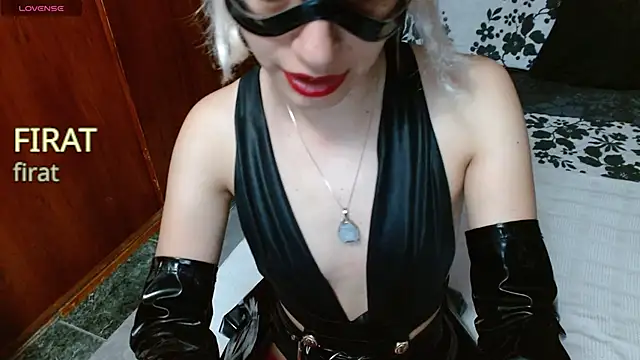 Persefonefire online show from September 14, 2025, 9:37 pm