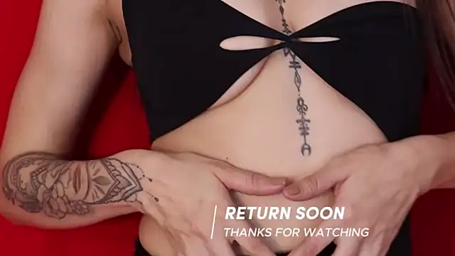 viooletaa online show from October 6, 2025, 6:30 pm