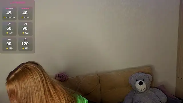 Candy Lynni online show from January 10, 2025, 6:06 pm