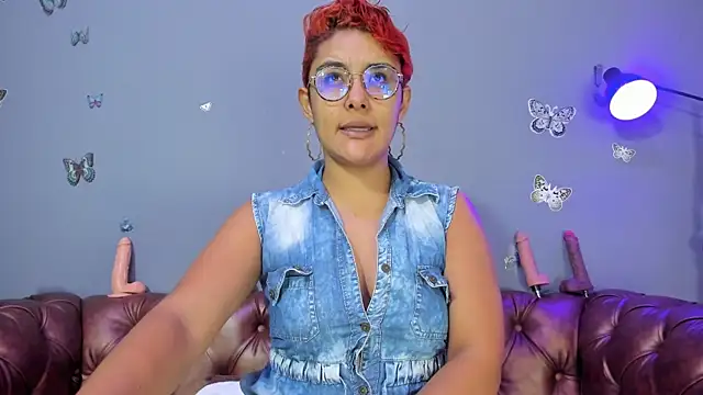 Kaira mosse online show from March 1, 2026, 12:05 pm