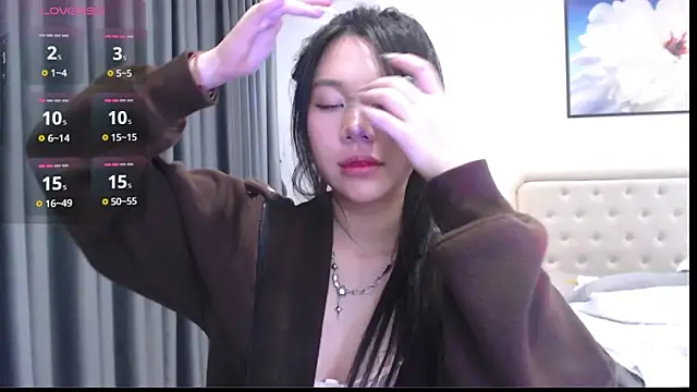 NanniYun online show from December 17, 2024, 8:32 pm