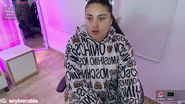 Brendda tay online show from September 24, 2025, 3:02 am