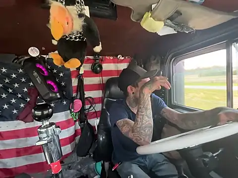 XMeF10 online show from March 26, 2026, 5:00 pm