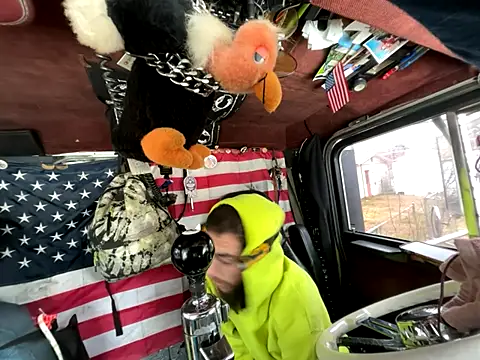 XMeF10 online show from December 14, 2025, 7:08 pm