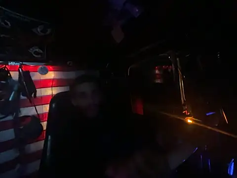 XMeF10 online show from December 5, 2025, 2:54 am