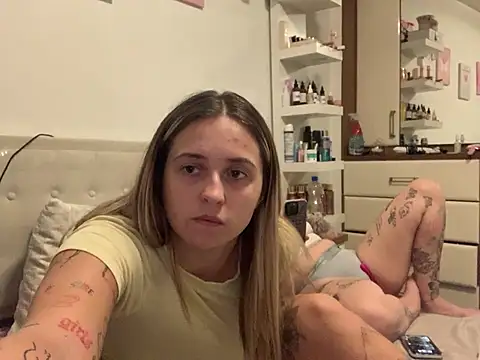 Sexyyduoxx online show from January 12, 2025, 8:36 pm