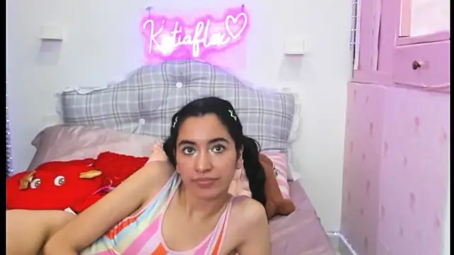 Katiaflex online show from January 30, 2025, 1:33 am