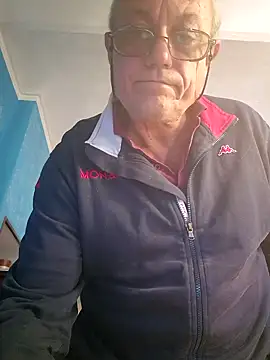 gianbragallini online show from October 9, 2025, 12:49 pm