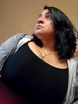 paulinaDiaz1 online show from October 7, 2025, 5:36 pm