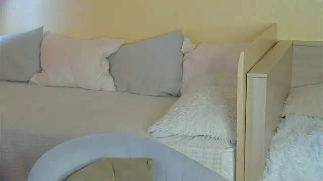 BritneyCruze online show from February 16, 2026, 9:41 am