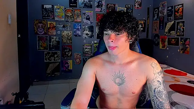 Snapshot of soy_ian_ chatting on September 23, 2025, 6:09 am soy ian online show from September 23, 2025, 6:09 am