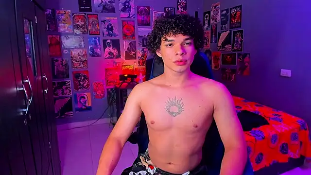 Snapshot of soy_ian_ chatting on March 12, 2025, 12:42 am soy ian online show from March 12, 2025, 12:42 am