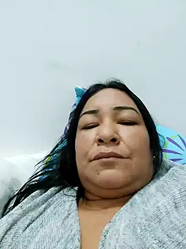 Snapshot of sexy_hot_carol chatting on January 4, 2025, 1:10 am sexy hot carol online show from January 4, 2025, 1:10 am