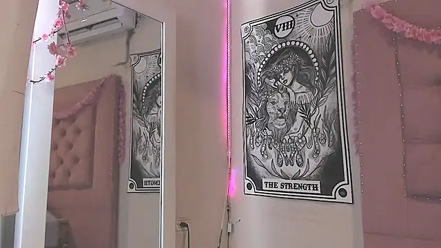 kenayfox online show from February 23, 2025, 1:53 pm