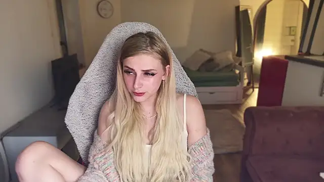 ce leste   online show from February 20, 2025, 8:47 pm