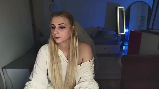 ce leste   online show from February 7, 2025, 9:04 pm