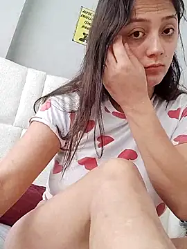 Snapshot of melosunuzz chatting on May 20, 2026, 5:59 am melosunuzz online show from May 20, 2026, 5:59 am