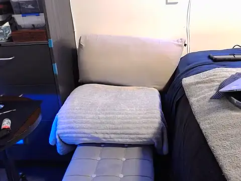 Snapshot of ChunkyMonkey007 chatting on September 15, 2025, 11:21 am ChunkyMonkey007 online show from September 15, 2025, 11:21 am