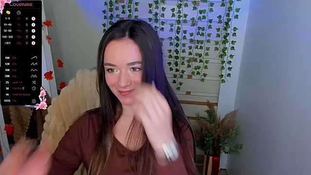 Bella XO online show from October 9, 2025, 6:47 am