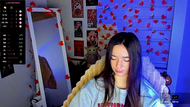 Bella XO online show from November 7, 2025, 7:46 am