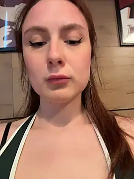 Snapshot of Dina_Tease chatting on June 2, 2026, 11:32 am Dina Tease online show from June 2, 2026, 11:32 am