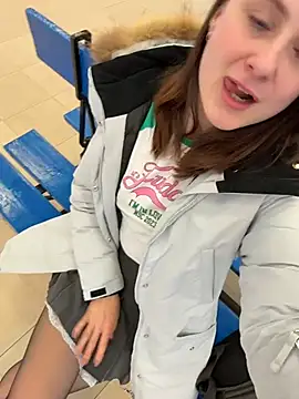 Snapshot of Dina_Tease chatting on February 23, 2026, 11:44 am Dina Tease online show from February 23, 2026, 11:44 am