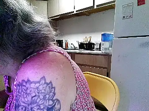 GraceHenderson online show from March 16, 2025, 3:28 pm