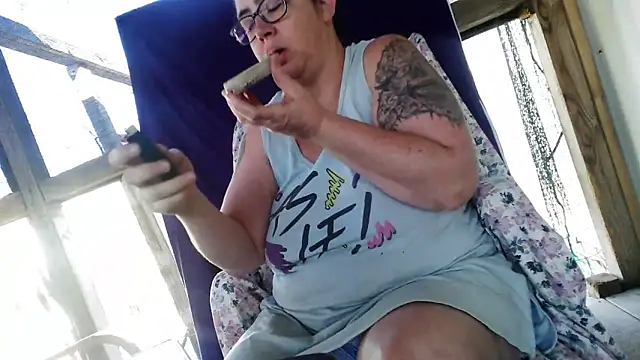 GraceHenderson online show from November 10, 2025, 4:56 pm