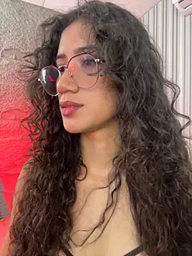 KaitlynLoveCam online show from November 24, 2025, 8:53 pm