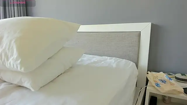 Snapshot of yumisunn chatting on September 10, 2025, 3:16 am yumisunn online show from September 10, 2025, 3:16 am