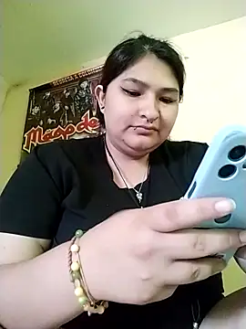  69HONRY online show from February 5, 2025, 6:15 pm