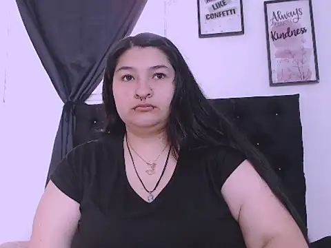  69HONRY online show from September 26, 2025, 2:02 pm