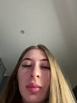 your girl next door online show from January 11, 2025, 12:29 pm