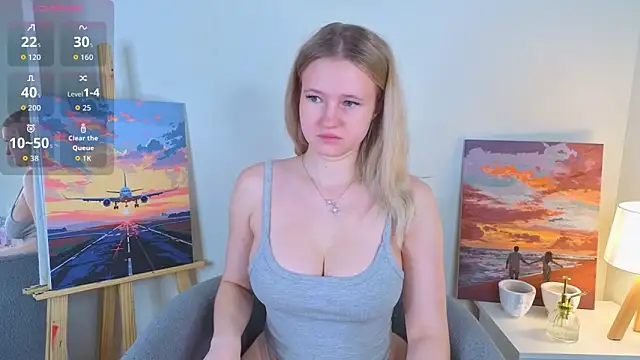 MaydaFoulk online show from October 4, 2025, 1:07 am