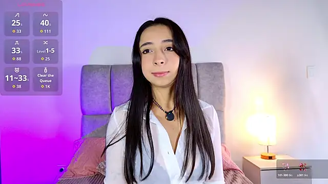 Snapshot of melanie_hills chatting on March 28, 2026, 11:55 am melanie hills online show from March 28, 2026, 11:55 am