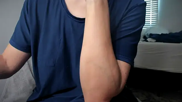 bigb00tyjudyyX online show from October 3, 2025, 5:36 pm