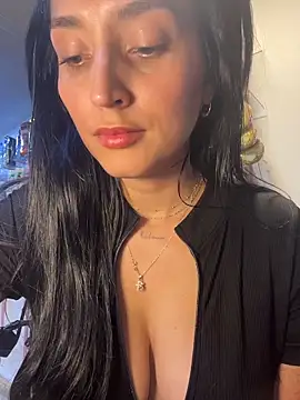 Valentina cartier online show from March 7, 2026, 2:07 am