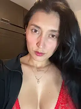 Valentina cartier online show from September 16, 2025, 12:00 am